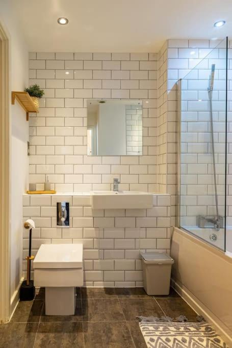 Natural Light City Center Pad 伯明翰 外观 照片