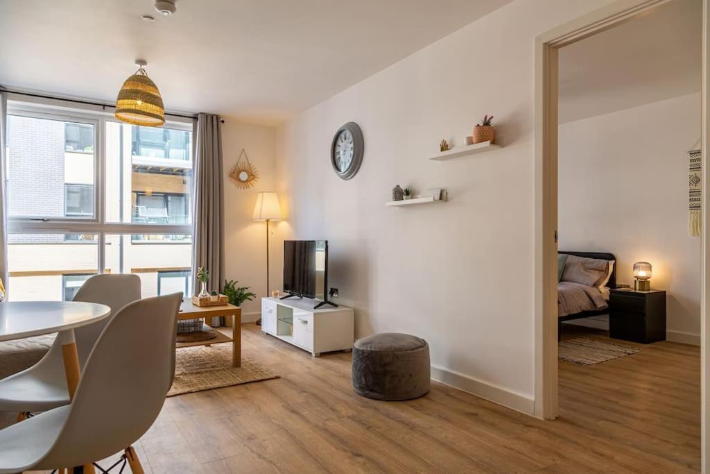 Natural Light City Center Pad 伯明翰 外观 照片
